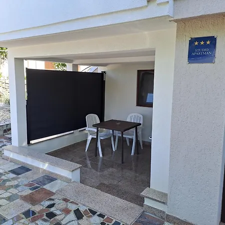 Biserka Apartamento