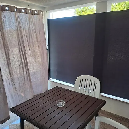 Apartamento Biserka