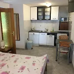 Biserka Daire Punat