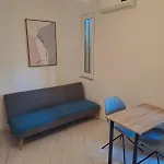 Biserka Daire Punat